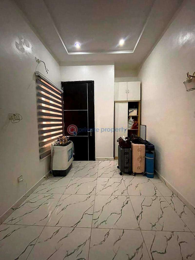 4 bedroom House For Sale Lekki Phase 1 Lagos - 3