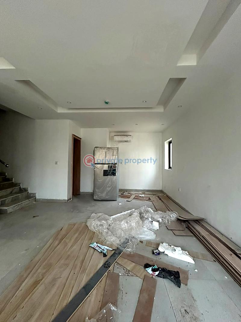 4 bedroom House For Rent Lekki Lagos - 3