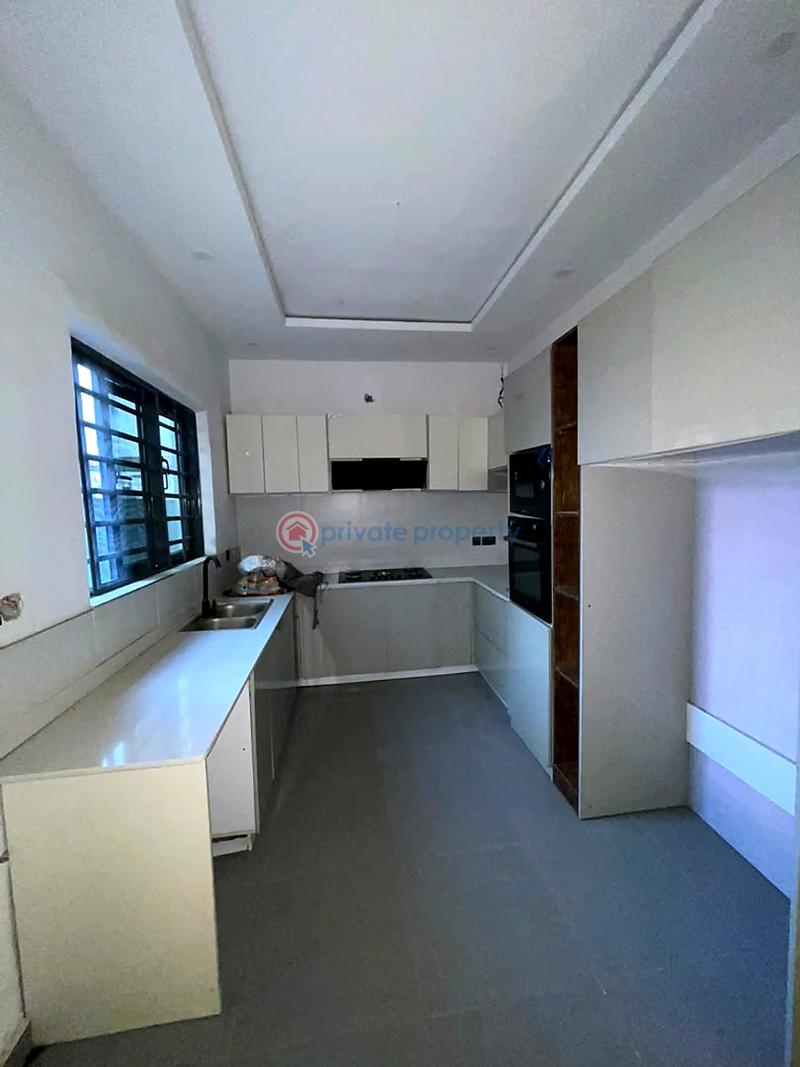 4 bedroom House For Rent Lekki Lagos - 1