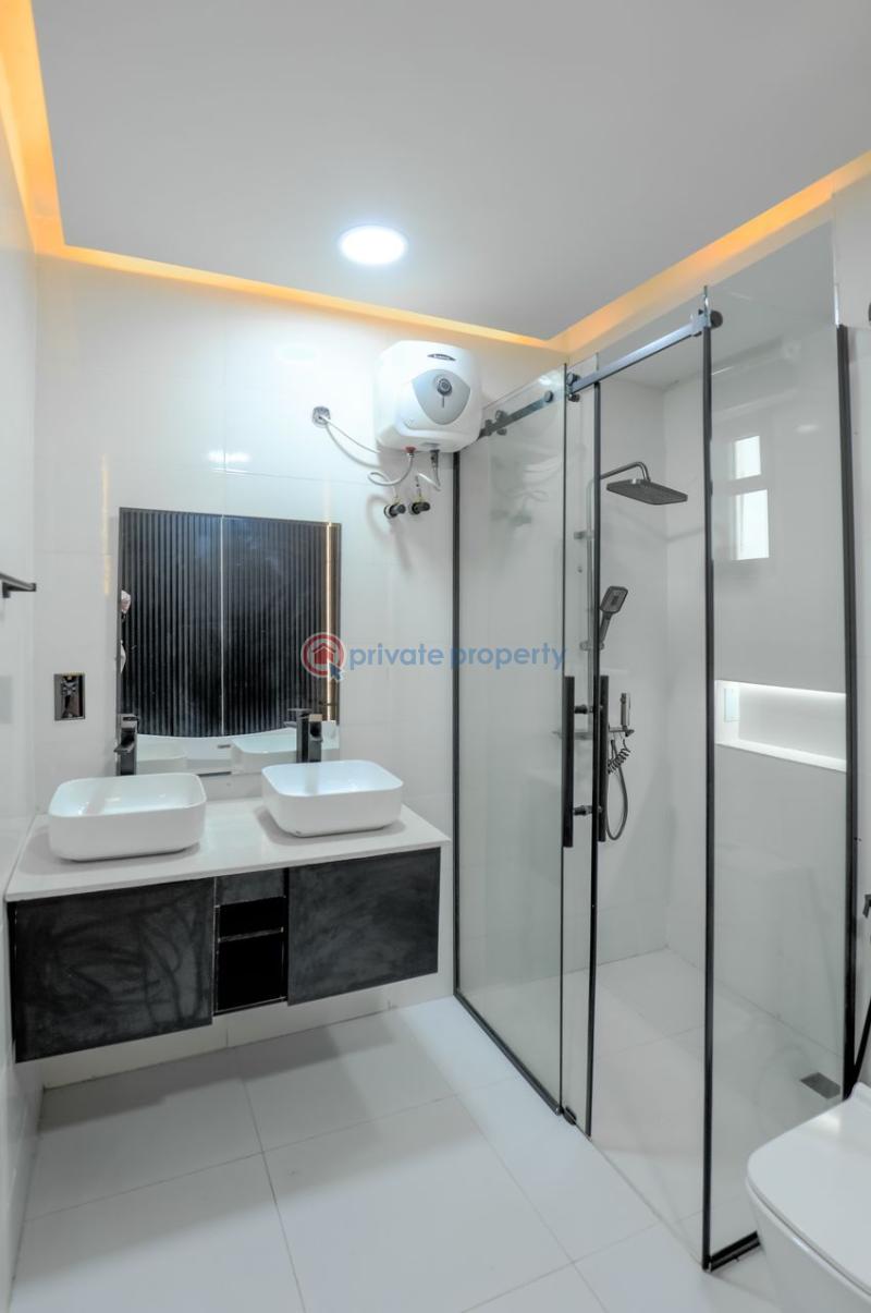 4 bedroom terraced duplex with 1 bq - 1 4 bedroom Terraced Duplex For Sale Lekki Lagos - 1