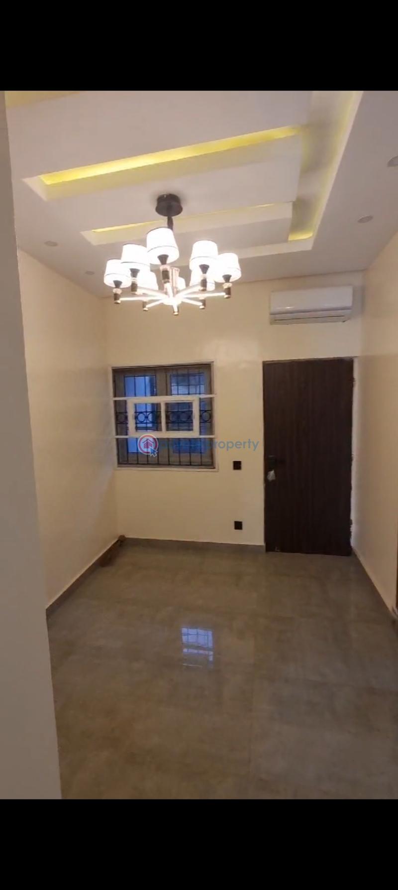 House For Sale Off Aina Adefolayan New Bodija, Ibadan. Ibadan Oyo - 3