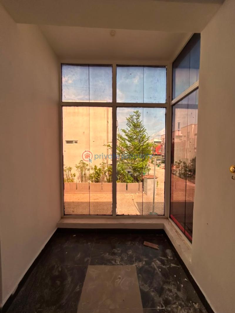 4 bedroom Terraced Duplex For Rent Osapa Lekki Lagos - 6