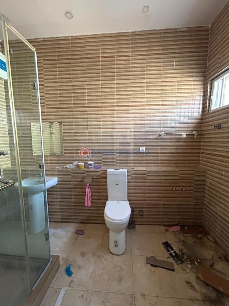 4 bedroom Terraced Duplex For Rent Osapa Lekki Lagos - 3