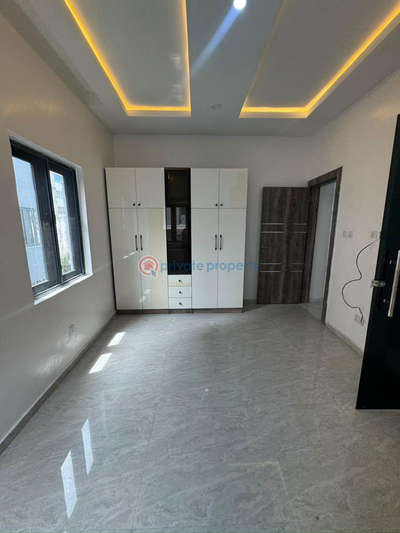 4 bedroom Terrace For Sale Victoria Island Lagos - 17