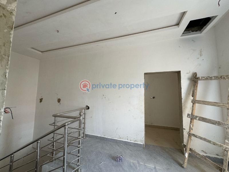 4 bedroom Townhouse For Sale Guzape Abuja Phase 1  - 8