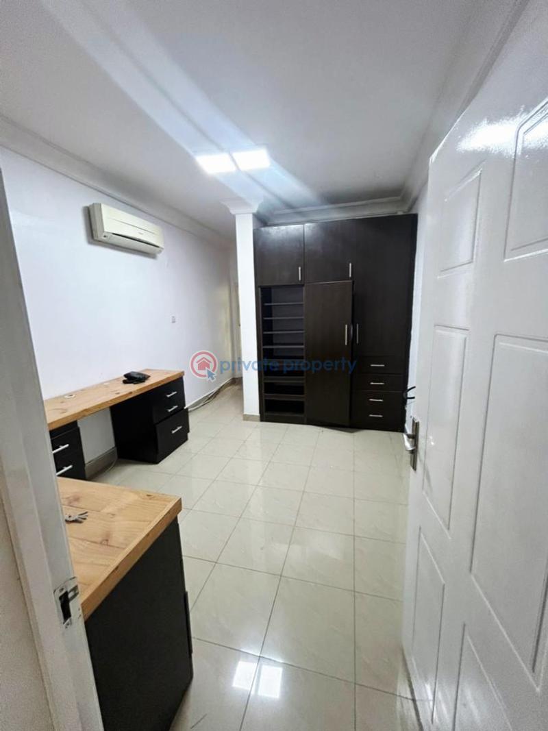 4 bedroom Penthouse For Rent Banana Island Ikoyi Lagos - 3