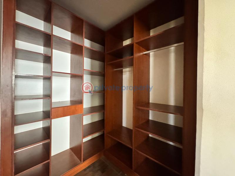 4 bedroom Townhouse For Sale Durumi Abuja Phase 2  - 7