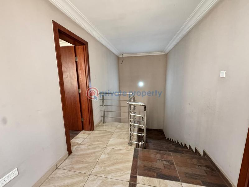 4 bedroom Townhouse For Sale Durumi Abuja Phase 2  - 3