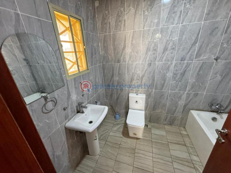 4 bedroom Townhouse For Sale Durumi Abuja Phase 2  - 5