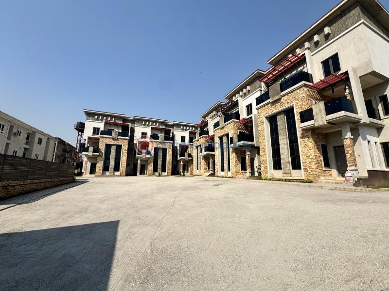 4 bedroom Townhouse For Sale Jahi Abuja Phase 2  - 0