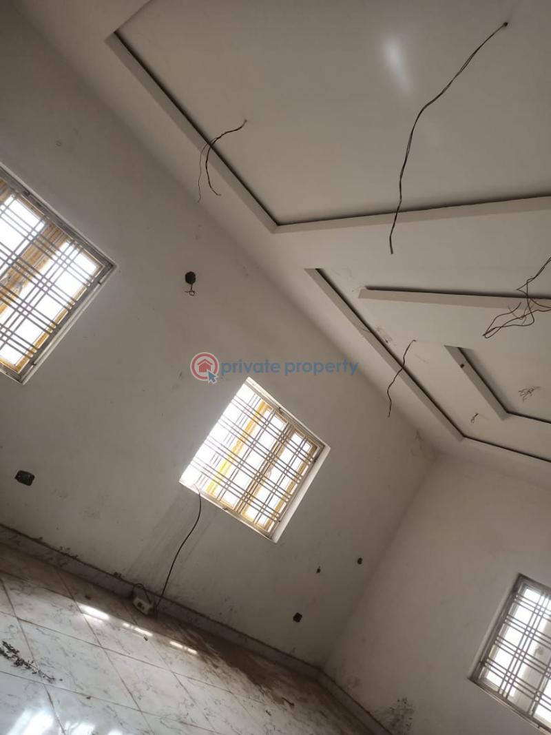 4 bedroom House For Sale Apo Abuja Phase 2  - 5