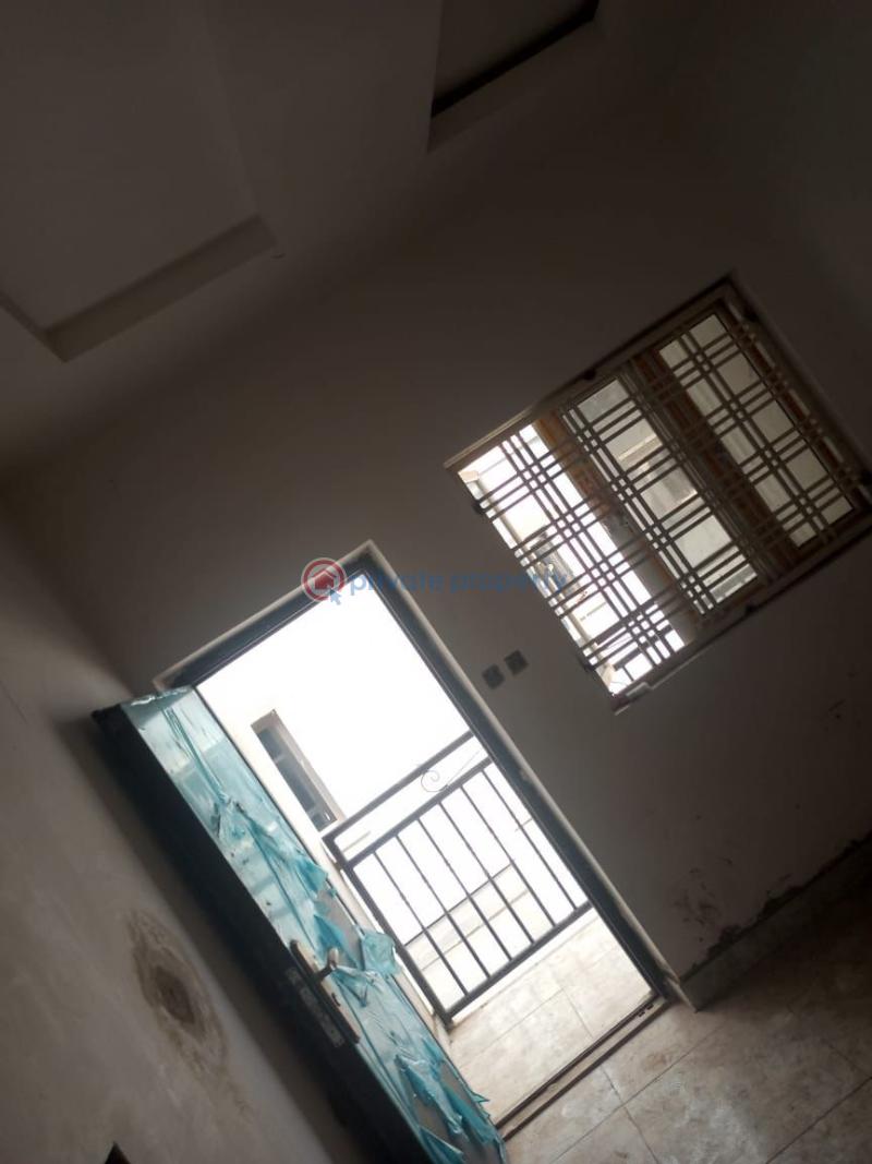 4 bedroom House For Sale Apo Abuja Phase 2  - 8