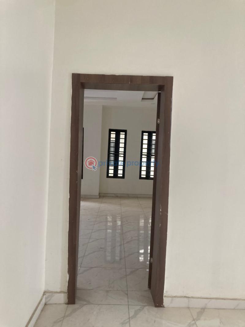4 bedroom Detached Duplex For Sale Victoria Garden City Lekki Lagos - 16