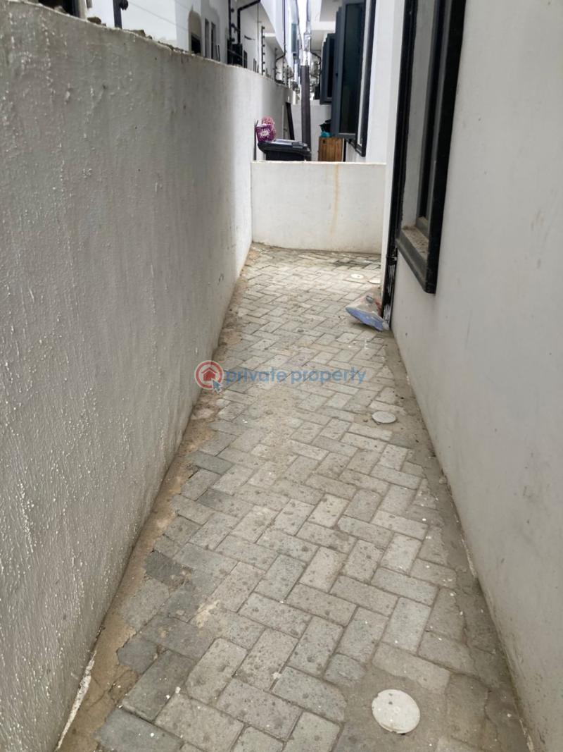 4 bedroom Detached Duplex For Sale Victoria Garden City Lekki Lagos - 17