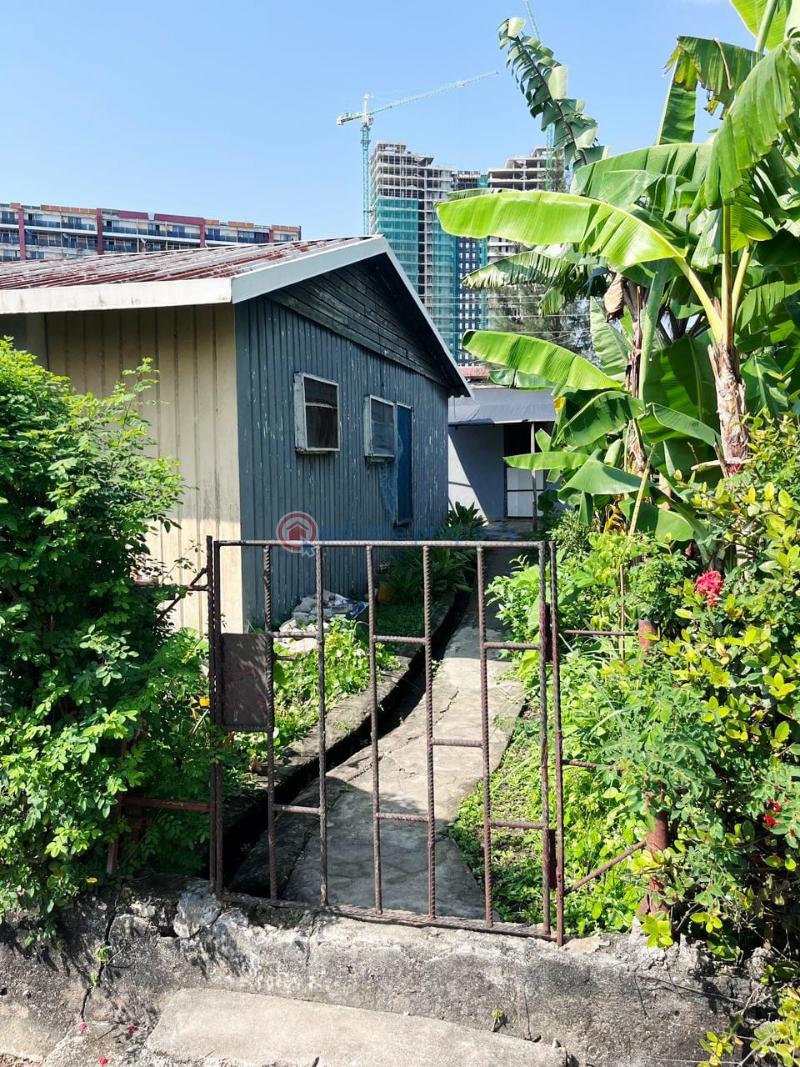 4 bedroom Detached Bungalow For Sale Victoria Island Lagos - 4