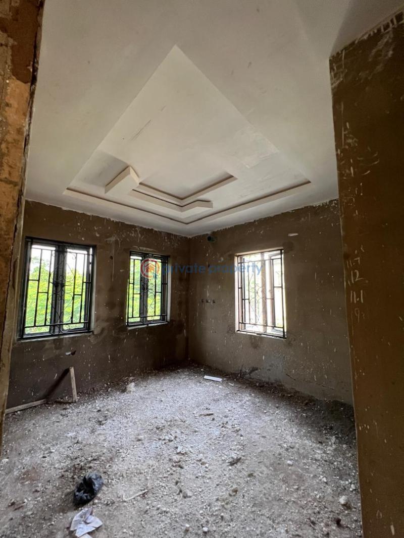 4 bedroom Detached Bungalow For Sale Ogundipe Near Kumopayi Olodo Garage Area Ibadan Oyo - 10