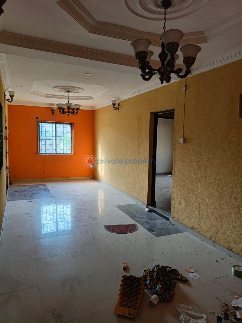 4 bedroom Bungalow For Sale Off Igbopa Road Ijede Ikorodu Lagos - 2