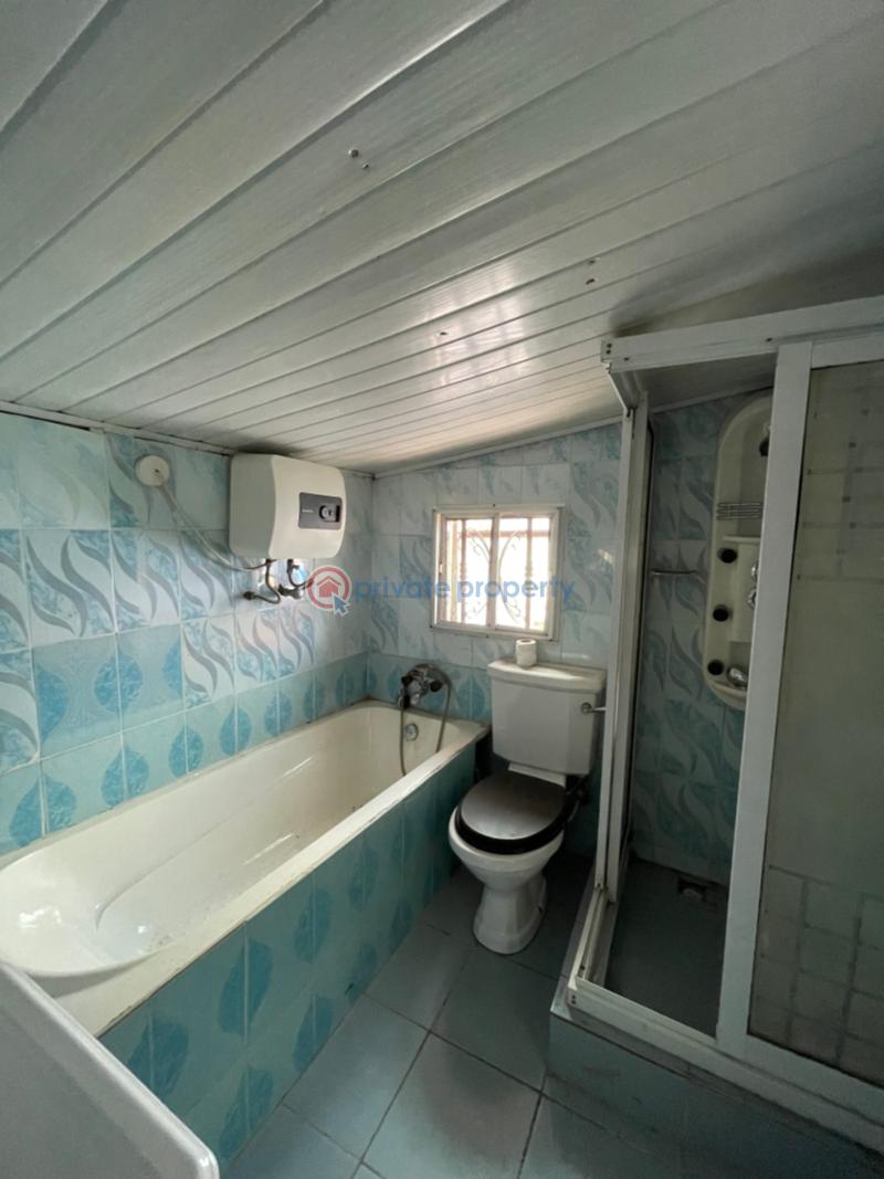 4 bedroom Semi detached Bungalow For Sale Mayfair Gardens Estate Awoyaya Ajah Lagos - 9