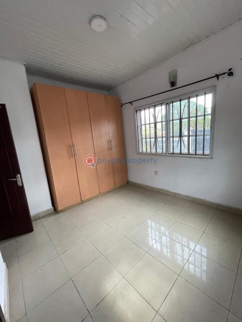 4 bedroom Semi detached Bungalow For Sale Mayfair Gardens Estate Awoyaya Ajah Lagos - 8