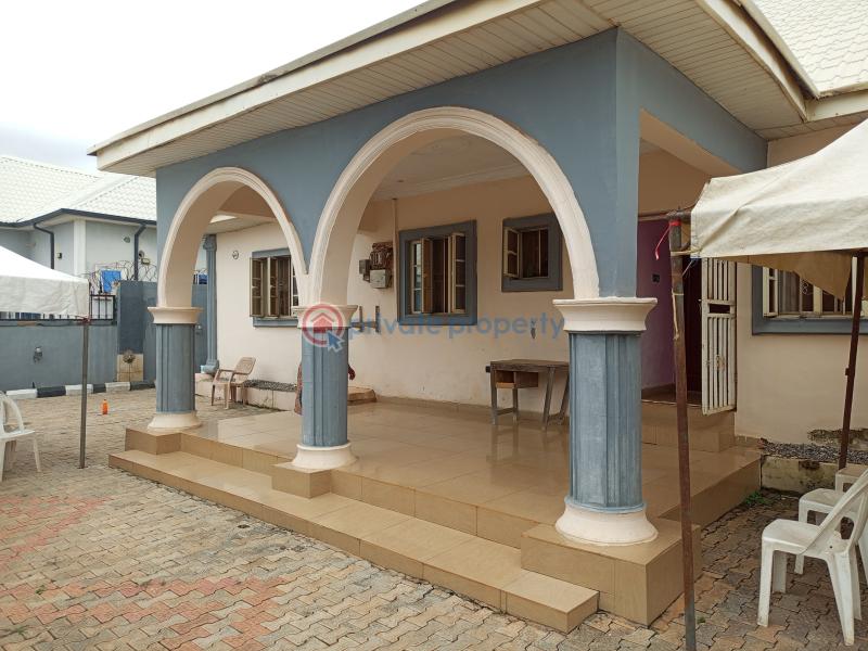 4 bedroom Detached Bungalow For Sale Basic Lokogoma Abuja Phase 2  - 0