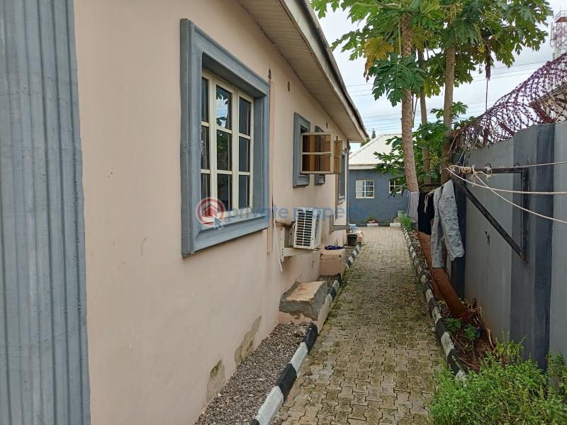 4 bedrooms detached bungalow - 5 4 bedroom Detached Bungalow For Sale Basic Lokogoma Abuja Phase 2  - 5