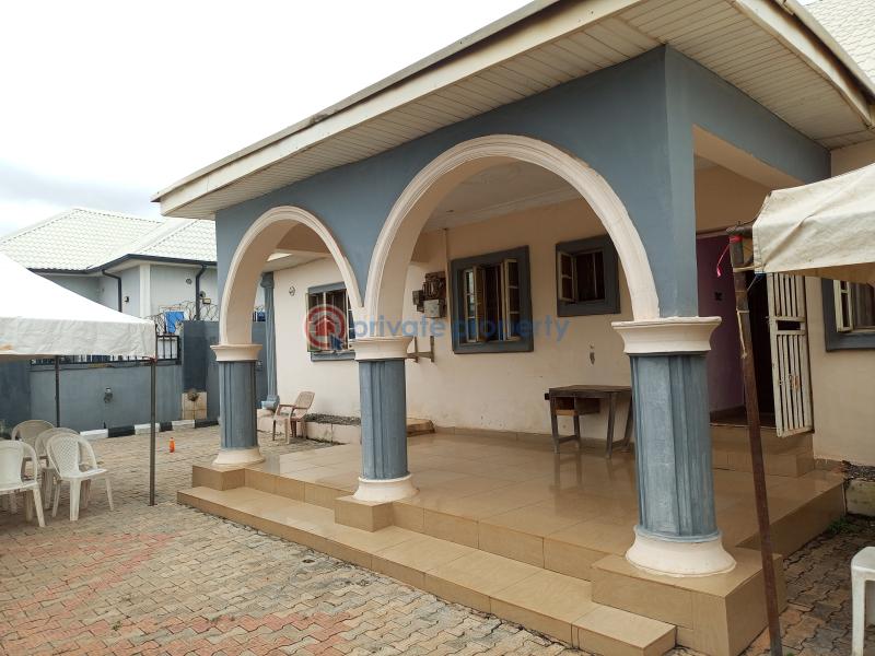 4 bedrooms detached bungalow - 1 4 bedroom Detached Bungalow For Sale Basic Lokogoma Abuja Phase 2  - 1