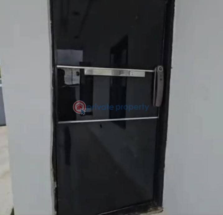 4 bedroom Detached Duplex For Sale Valley Estate In Golf Gra Enugu Area  - 3