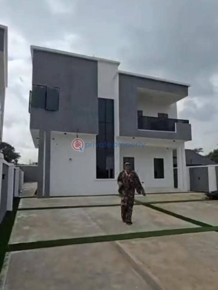 4 bedroom Detached Duplex For Sale Valley Estate In Golf Gra Enugu Area  - 0