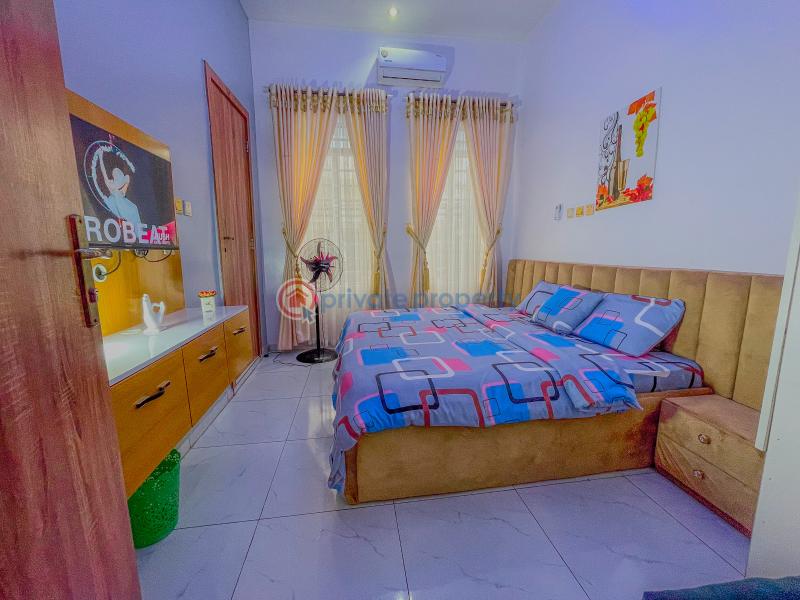 4 bedroom Duplex Short let Along Lekki Expressway Lagos - 3