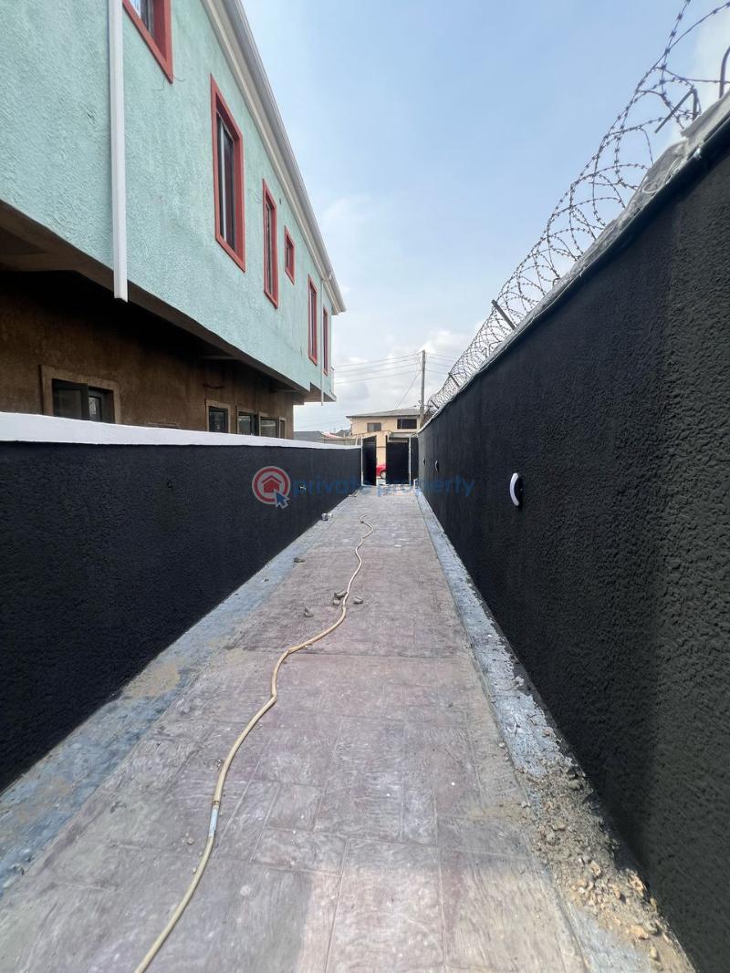 4 bedroom Detached Duplex For Sale Harmony Estate Lekki Phase 1 Lagos - 5