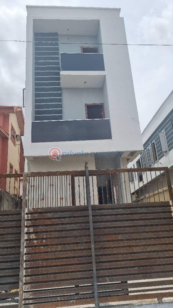 4 bedroom Duplex For Sale Magodo Phase 2 Alausa Ikeja Lagos