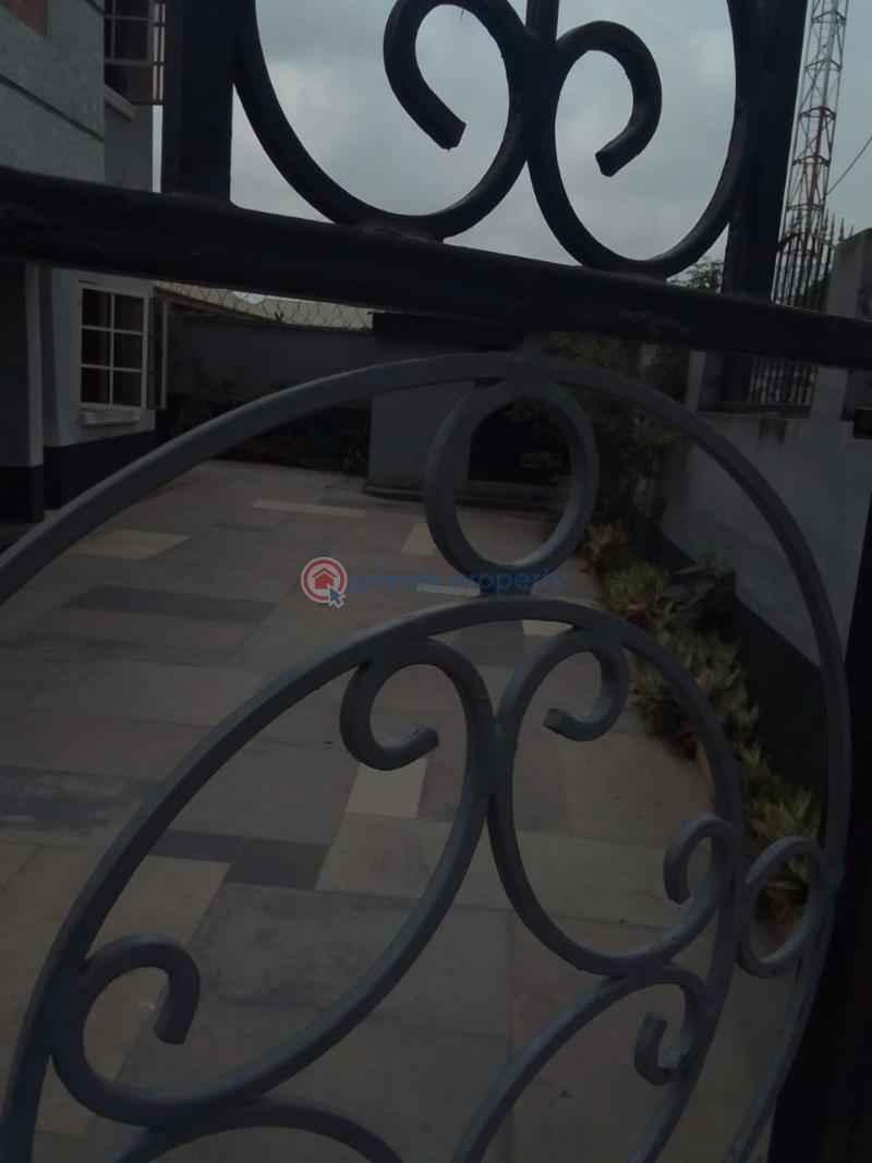 4 bedrooms fully detached duplex with bq - 1 4 bedroom Detached Duplex For Sale Pg Estate Glory Estate Ifako Gbagada Lagos - 1