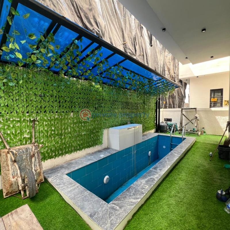 4 bedrooms fully detached duplex with bq &swimming pool - 4 4 bedroom Detached Duplex For Sale Lekki Ajah Lagos - 4