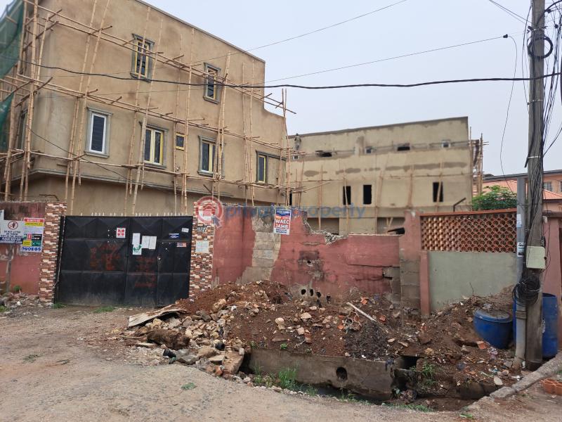 4 bedroom Semi detached Duplex For Sale Ajao Estate, Anthony Maryland Lagos - 4