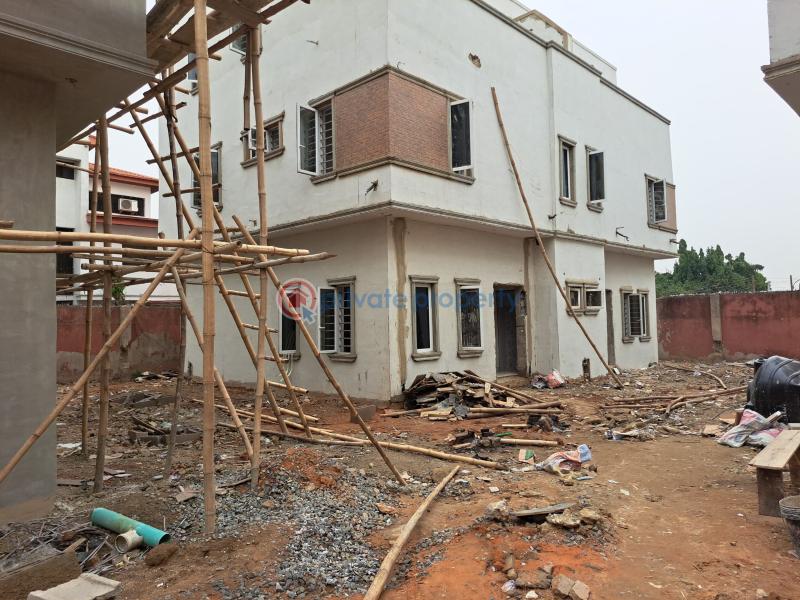 4 bedroom Semi detached Duplex For Sale Ajao Estate, Anthony Maryland Lagos - 1