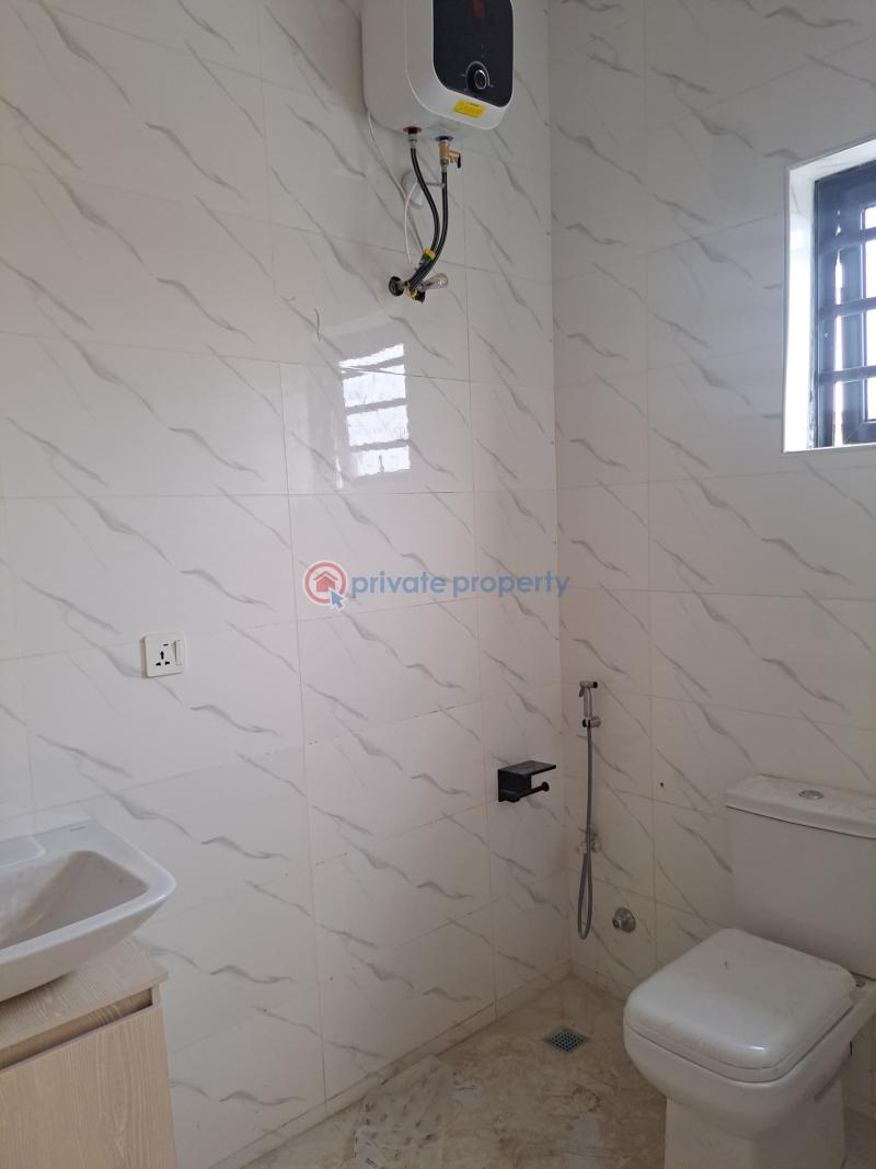 4 bedroom Semi detached Duplex For Sale Ajao Estate, Anthony Maryland Lagos - 8