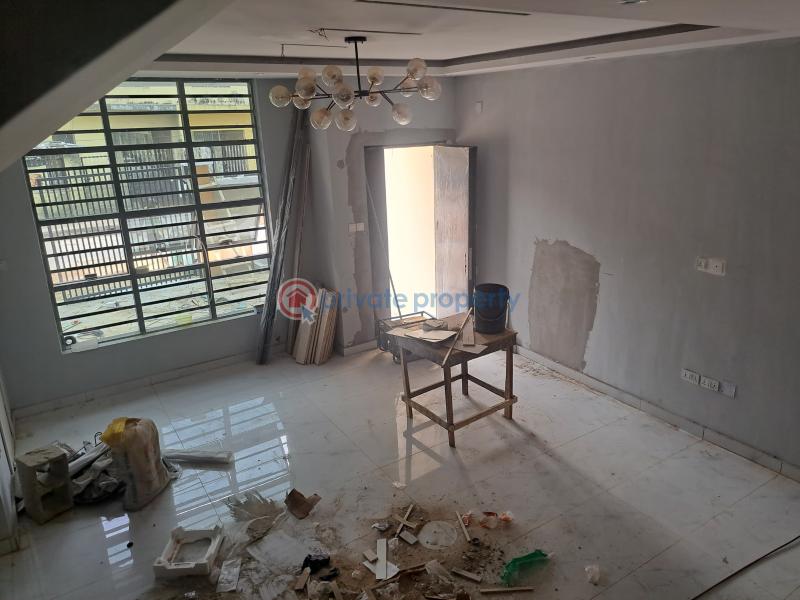 4 bedroom Semi detached Duplex For Sale Ajao Estate, Anthony Maryland Lagos - 7