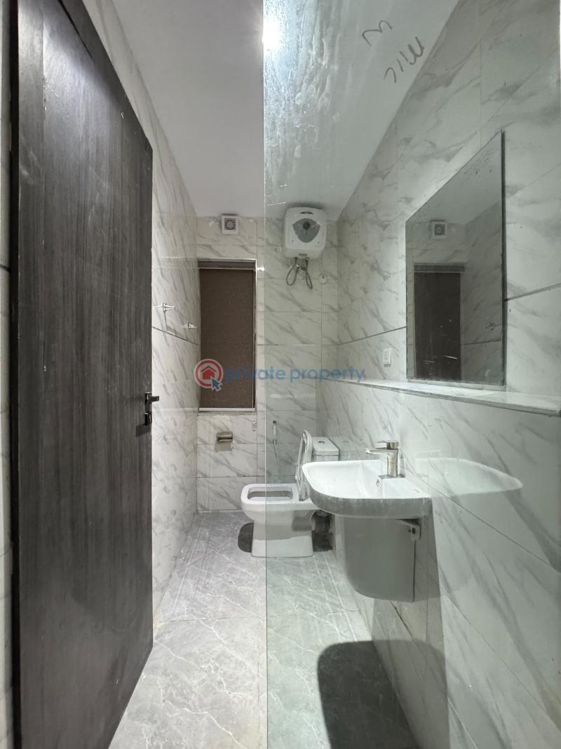 4 bedroom Maisonette For Sale Yaba Lagos - 9