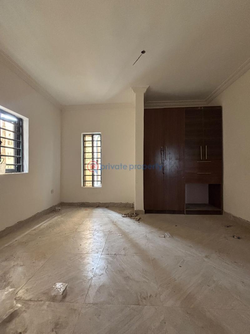 4 bedroom Maisonette For Sale Yaba Lagos - 2