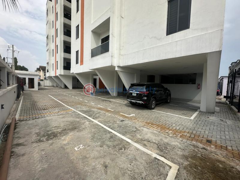 4 bedroom Maisonette For Sale Off Admiralty Way Lekki Phase 1 Lagos - 25