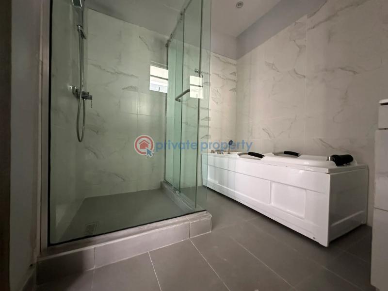 4 bedroom Maisonette For Sale Off Admiralty Way Lekki Phase 1 Lagos - 15