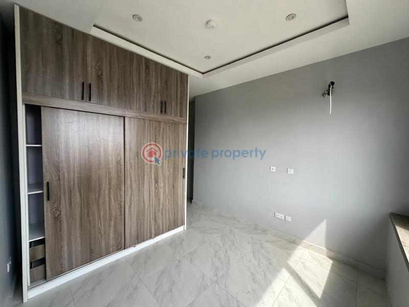 4 bedroom Maisonette For Sale Off Admiralty Way Lekki Phase 1 Lagos - 17