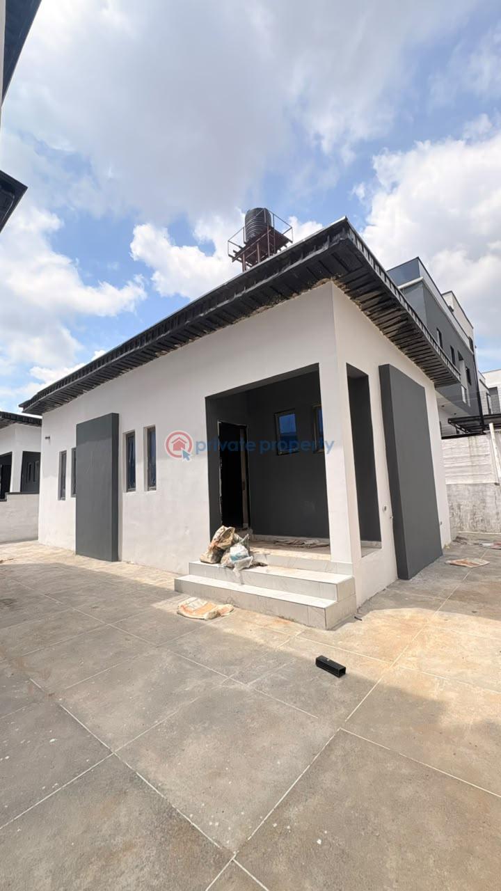 4 bedroom Semi detached Duplex For Sale Engr Lere Adigun Gra, Bashorun, Ibadan Basorun Ibadan Oyo - 5