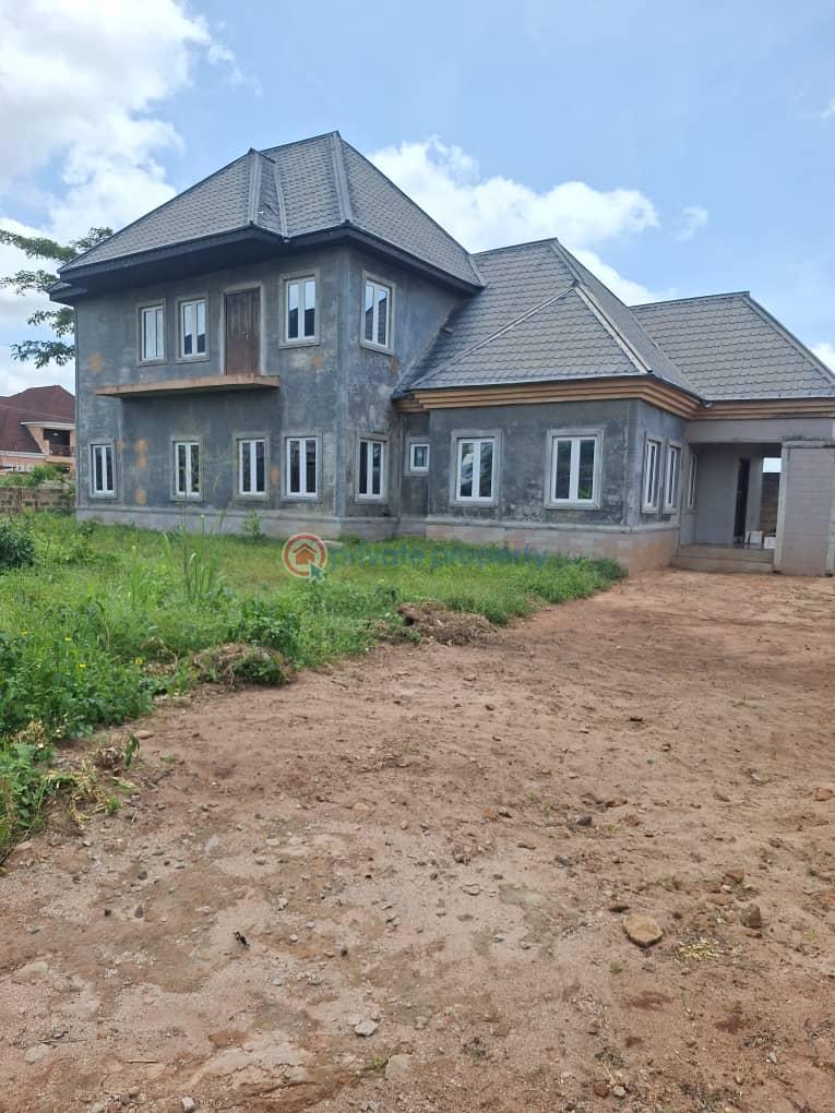 4 bedroom Penthouse For Sale Amagba Gra Benin Edo - 7