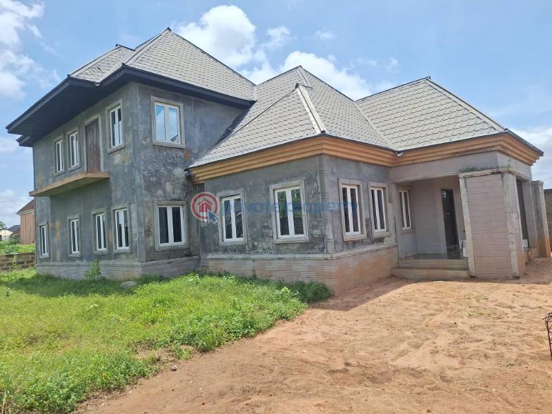 4 bedroom Penthouse For Sale Amagba Gra Benin Edo - 4