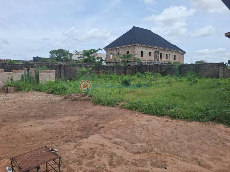 4 bedroom Penthouse For Sale Amagba Gra Benin Edo - 6
