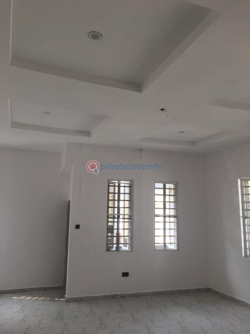 4 bedroom Semi detached Duplex For Rent Harris Drive Victoria Garden City Lekki Lagos - 4