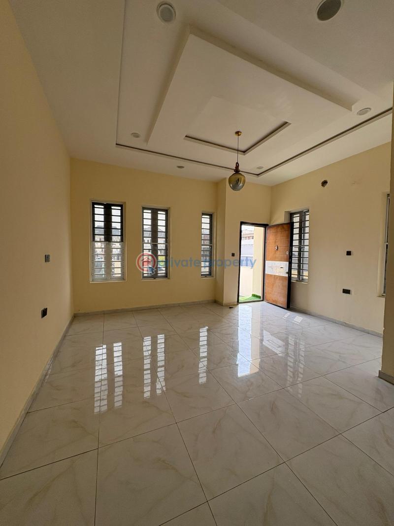 4 bedroom Semi detached Duplex For Rent Hrc Estate Along Lekki Expressway Lagos - 5