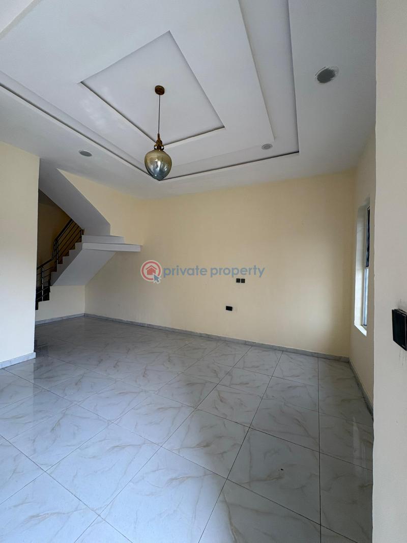 4 bedroom Semi detached Duplex For Rent Hrc Estate Along Lekki Expressway Lagos - 8
