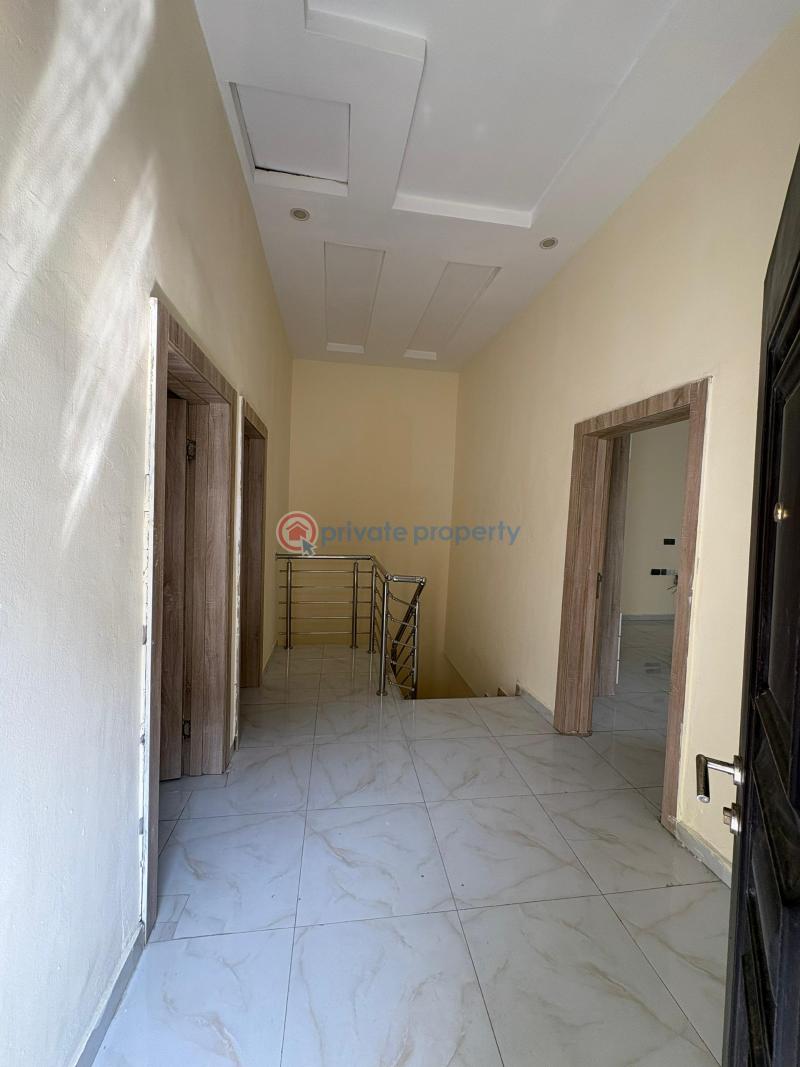 4 bedroom Semi detached Duplex For Rent Hrc Estate Along Lekki Expressway Lagos - 14